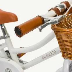 Banwood Classic Pedal Bicycle - White Bikes & Trikes