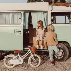 Banwood Classic Pedal Bicycle - White Bikes & Trikes