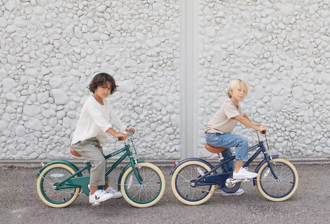 Banwood Classic Pedal Bicycle - Green Bikes & Trikes 9 Banwood Classic Pedal Bicycle - Green Bikes & Trikes