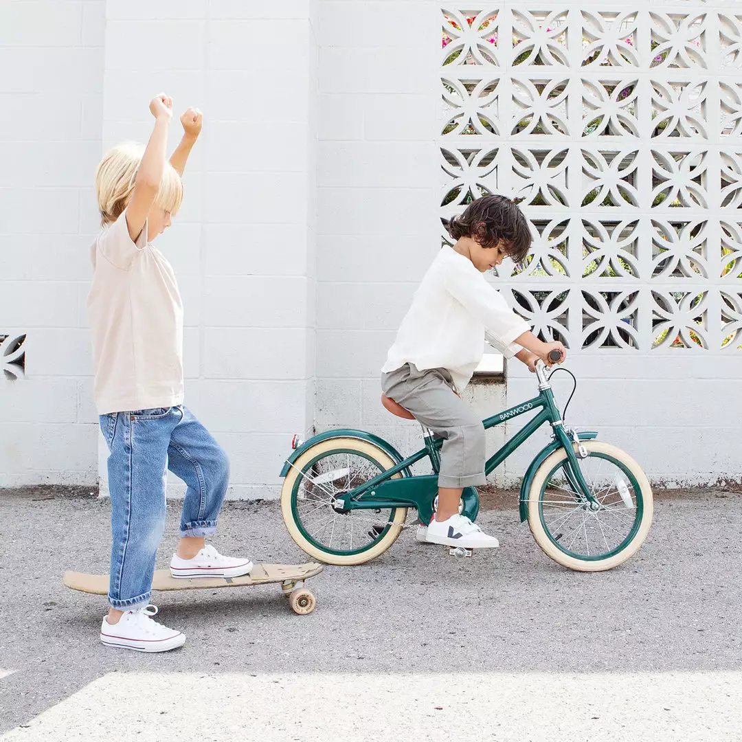 Banwood Classic Pedal Bicycle - Green Bikes & Trikes 15 Banwood Classic Pedal Bicycle - Green Bikes & Trikes