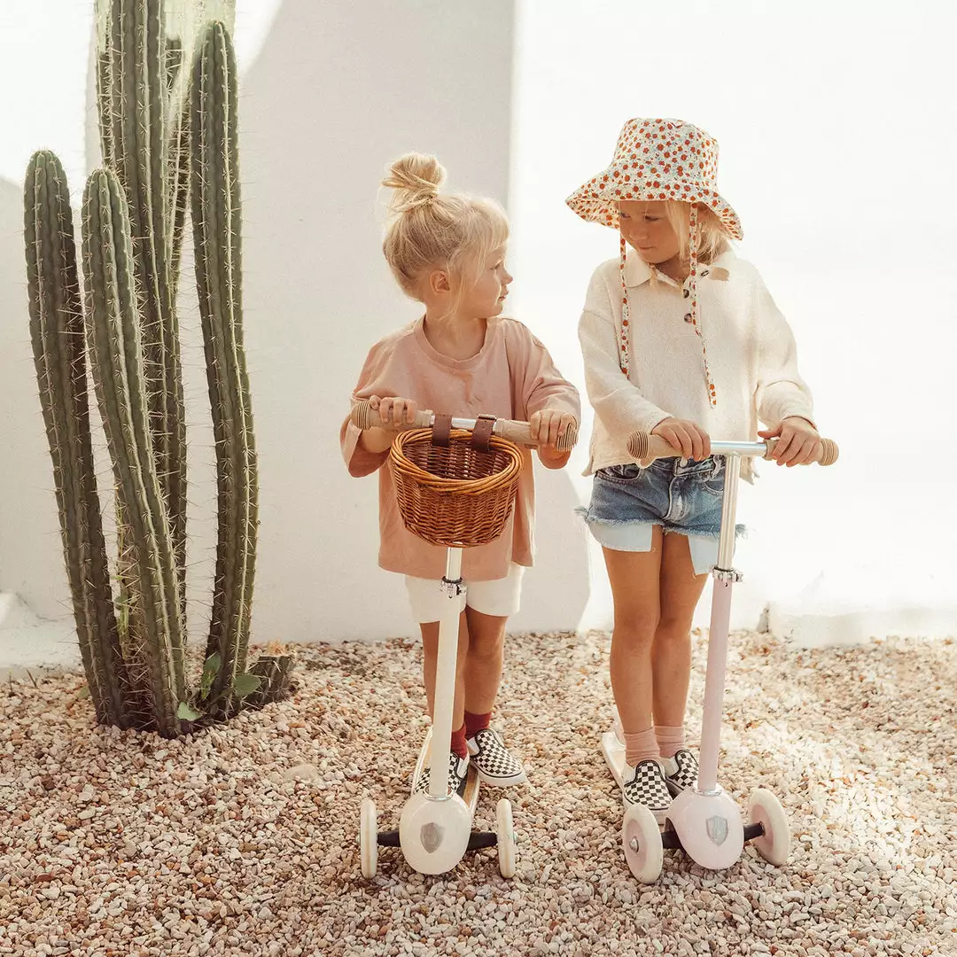 Banwood Scooter - Cream 2 Banwood Scooter - Cream