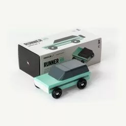 Candylab - The Runner 10 Candylab - The Runner