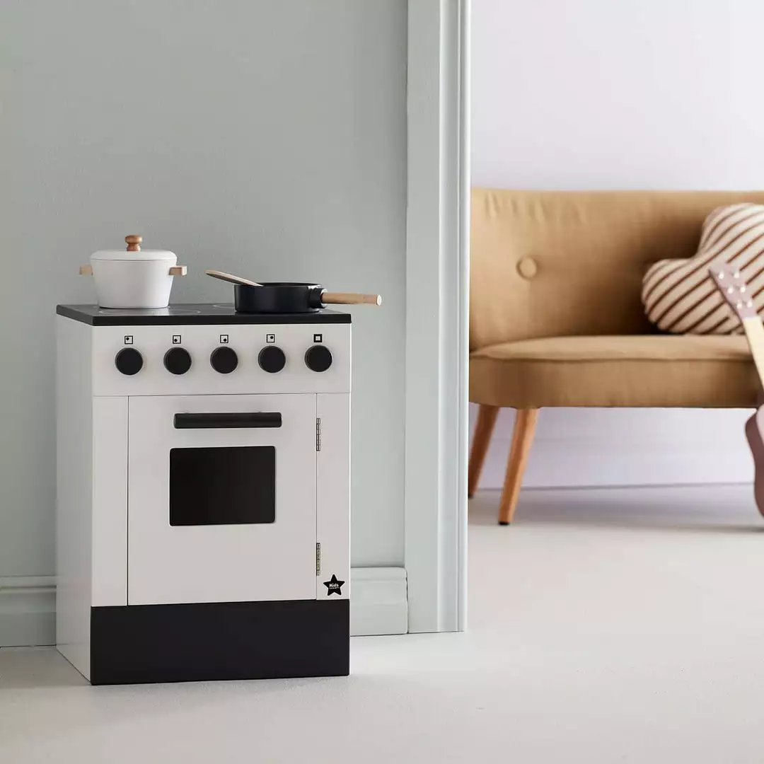 Kids Concept Kid's Concept - KID'S HUB Stove In White Sale 2 Kids Concept Kid's Concept - KID'S HUB Stove In White Sale