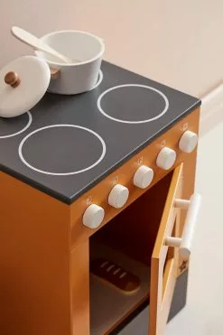 Kids Concept Kid's Concept - KID'S HUB Stove In Yellow Sale 9 Kids Concept Kid's Concept - KID'S HUB Stove In Yellow Sale