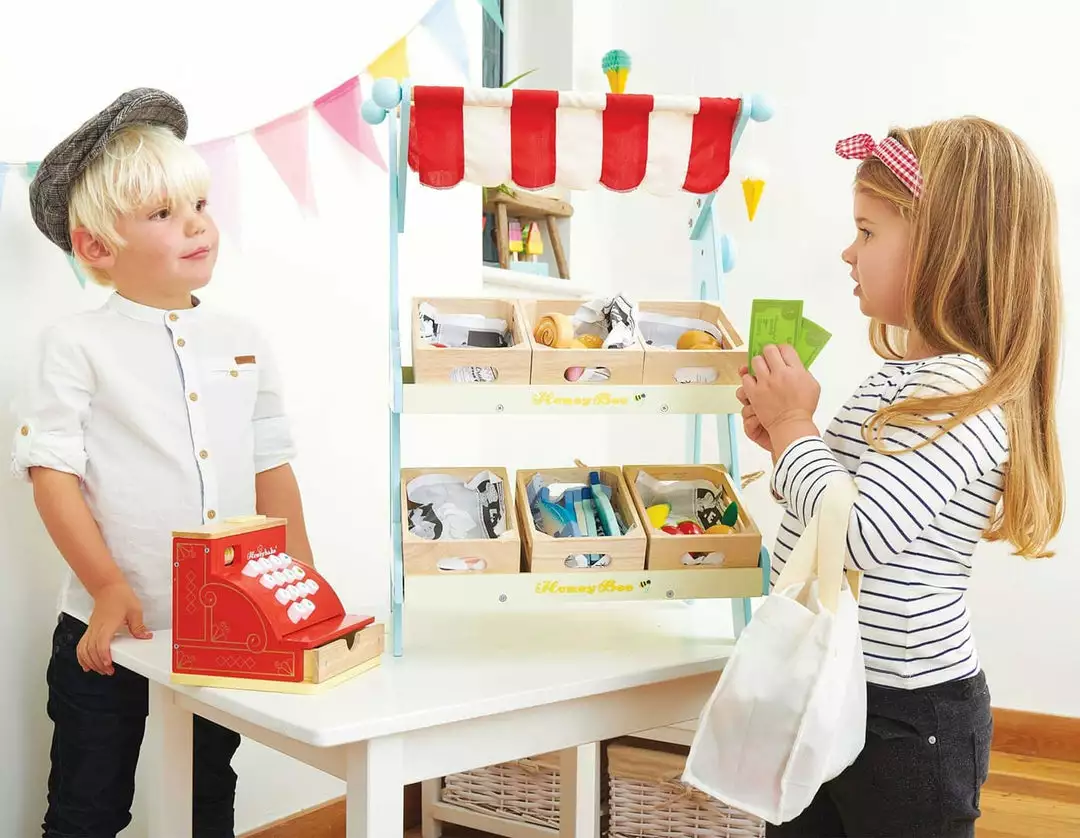 Le Toy Van - Honeybee Market Wooden Baker's Basket Crate 3 Le Toy Van - Honeybee Market Wooden Baker's Basket Crate