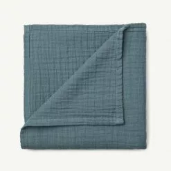 Liewood - Ben Organic Cotton Muslin Swaddle Solid - Whale Blue Sale