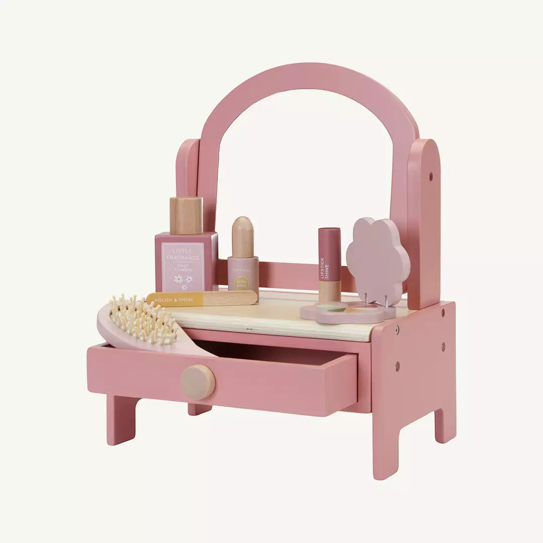Little Dutch - Vanity Table Pretend Play 9 Little Dutch - Vanity Table Pretend Play