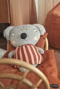 OYOY - Rainbow Rattan Dolls Bed 7 OYOY - Rainbow Rattan Dolls Bed