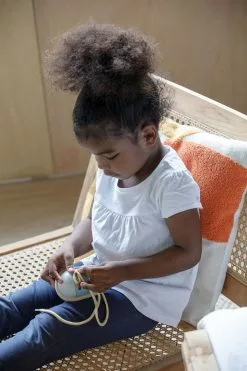 Sale Plan Toys - Tie Up Shoe Orchard Series