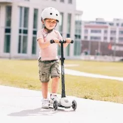 Scoot And Ride Scooter - Highwaykick 3 LED In Ash