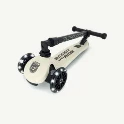 Scoot And Ride Scooter - Highwaykick 3 LED In Ash