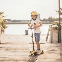 Bikes & Trikes Scoot And Ride Helmet With LED Light S/M - Lemon 5 Bikes & Trikes Scoot And Ride Helmet With LED Light S/M - Lemon